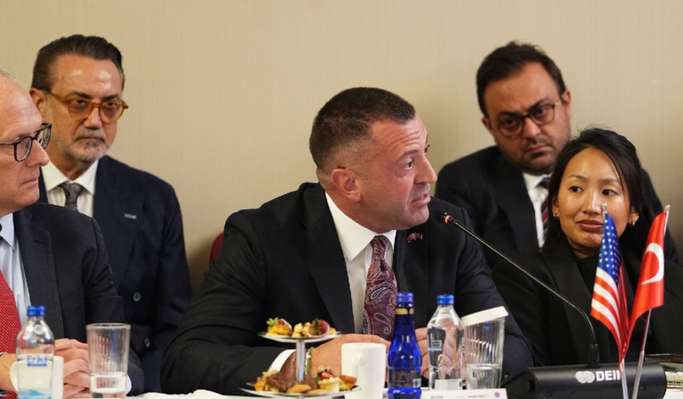 canik-nato-tepesinde-turkiye-abd-savunma-is-birligine-damga-vurdu-QwvQ2IAX.jpg