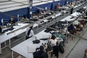 dokumacilik-ihracati-birinci-yarida-47-milyar-dolari-asti-en-buyuk-pazar-hangisi-oldu-RIC9uuSN.jpg