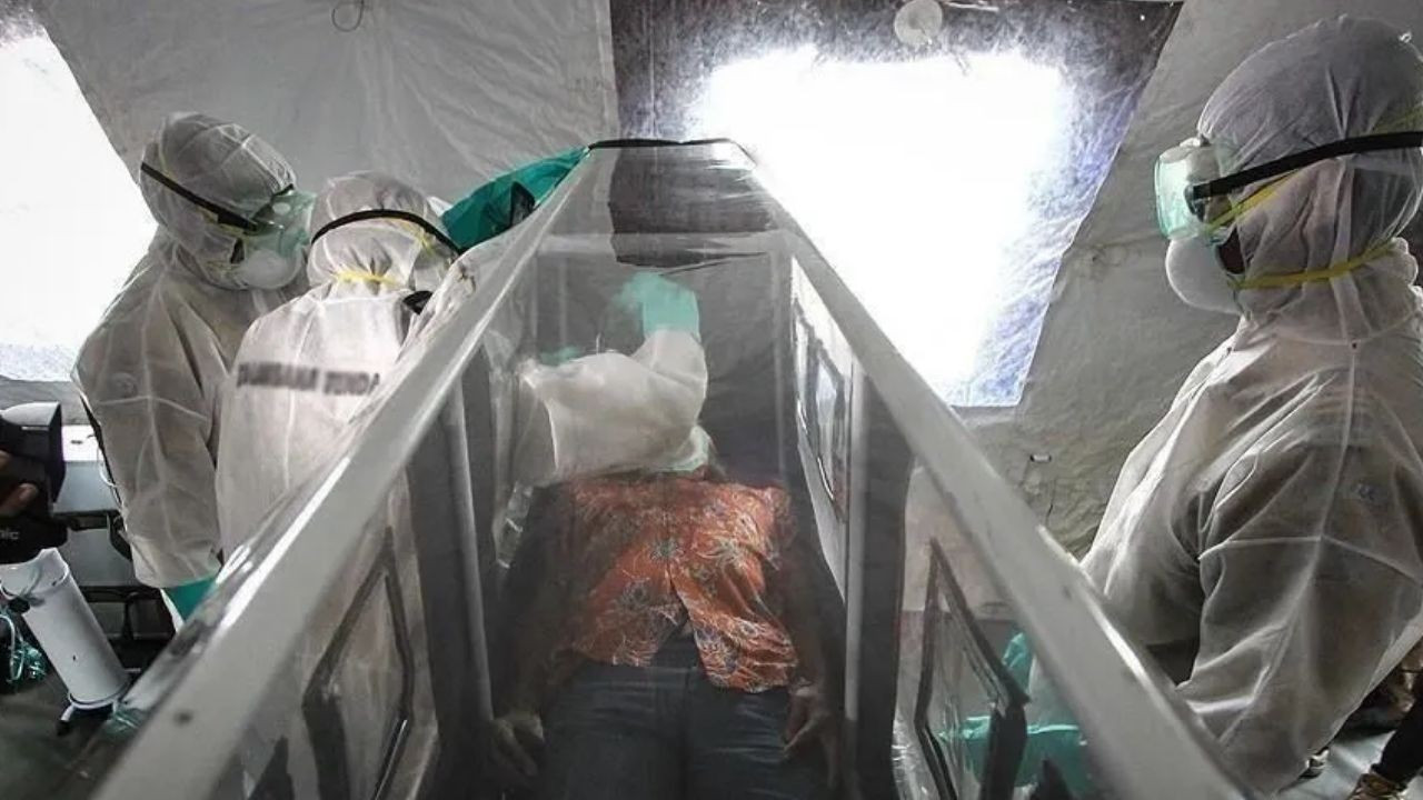 ebola-virusu-nedir-ebola-virusu-turkiyede-var-mi-dunyada-olay-ve-meyyit-sayisi-kac-XrSXHUNy.jpg