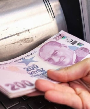 emekliler-13500-tlye-kadar-odeme-alabilir-VgjIdipp.jpg