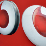 fransiz-milyarder-vodafoneun-en-buyuk-hissedari-oldu-GJzZIjTJ.jpg
