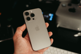 hindistanda-iphone-18-pro-sizintisi-icin-dugmeye-basildi-27AmG3IG.jpg