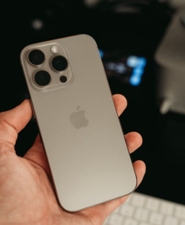 hindistanda-iphone-18-pro-sizintisi-icin-dugmeye-basildi-27AmG3IG.jpg