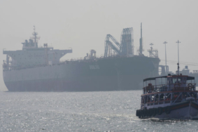 hurmuzun-acilmasindan-beri-birinci-kere-suudi-petrolu-abd-yolunda-di3M1PQA.jpg