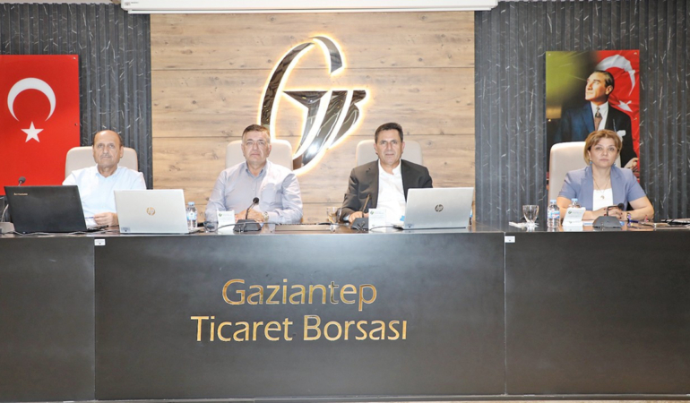 Karadeniz ve Hürmüz’deki tansiyon tahıl ticaretini tehdit ediyor
