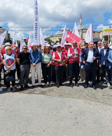 kayyum-13-isciyi-daha-isten-cikartti-b8KKiRZ3.jpg