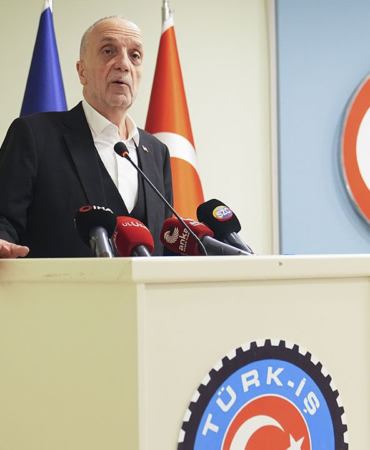 turk-isten-minimum-fiyat-ve-vergi-daveti-ucretliler-uzerindeki-yuk-hafifletilmeli-bolgesel-uygulamayi-reddediyoruz-uhqa6hQS.jpg