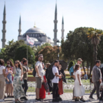 turkiye-dunya-turizminde-birinci-4e-yukseldi-italya-ve-yunanistani-geride-birakti-BpIlnn4q.jpg