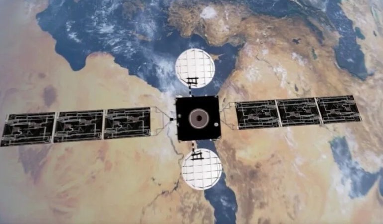 turkiye-uzayda-yeni-periyoda-giriyor-turksat-filosuna-biruni-geliyor-H11Pc21z.jpg