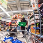 zarari-61-milyar-tlyi-asmisti-unlu-market-zinciri-7-bin-500-calisanini-isten-cikardi-IeaYtuVF.jpg