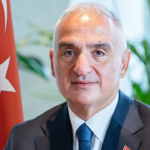 36-yillik-sir-gonyeliden-gaziantepe-ucan-kahraman-bayrak-QQKvRh4H.jpg