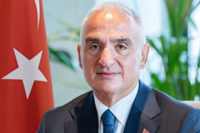 36-yillik-sir-gonyeliden-gaziantepe-ucan-kahraman-bayrak-QQKvRh4H.jpg
