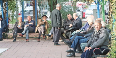 emekli-maaslarindaki-esitsizlik-ve-sgk-endiseleri-nSSMEgas.jpg