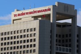 faiz-giderleriyle-buyuyen-hazine-acigi-BNHVsATJ.jpg