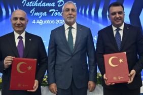 iskur-ve-vakifbank-is-birligiyle-kadin-ve-genc-istihdamini-guclendirme-protokolu-QxzJwfqt.jpg