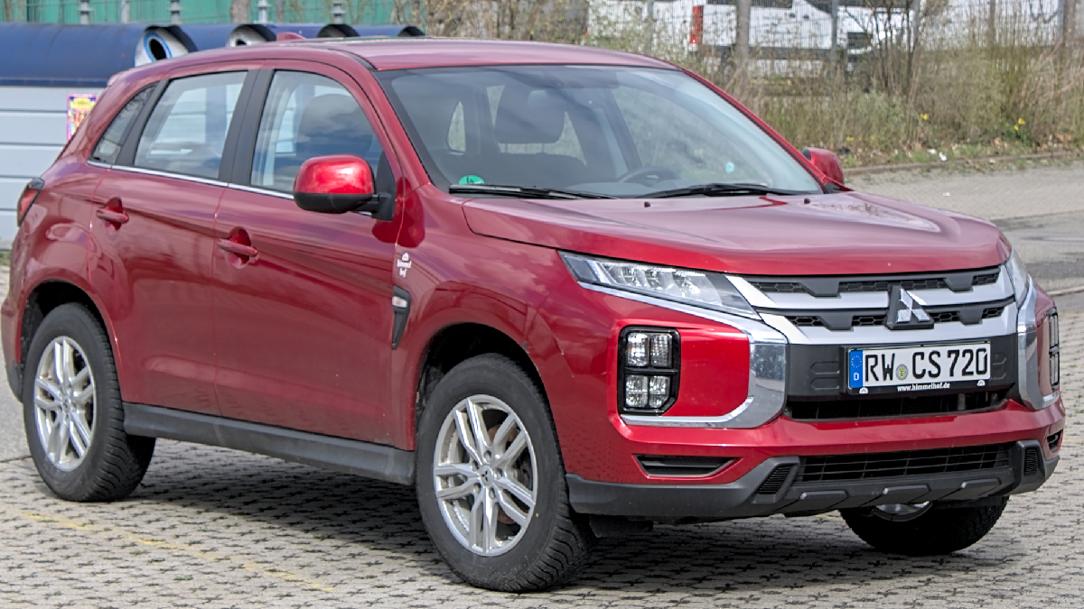 Mitsubishi ASX — Basit mekanik, pratik kullanım