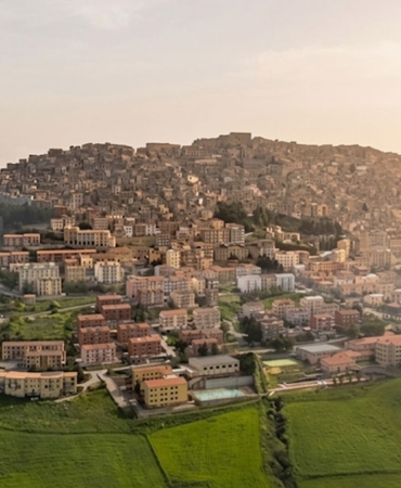 sicilyadan-dunyaya-bedava-evlerin-arkasindaki-sasirtici-gercekler-RxmN4qQt.jpg