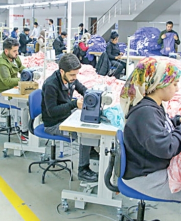 turkiyenin-asgari-ucretteki-gerilemesi-ve-etkileri-k9unE8z7.jpg