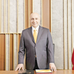 vakifbankin-yurtici-ve-yurtdisi-kaynaklarla-reel-sektore-sagladigi-kesintisiz-finansman-RZlu8Q2Y.jpg