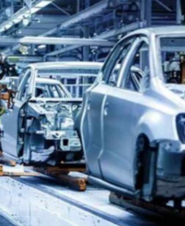 128-yillik-bmw-imparatorlugu-coktu-cinli-ortaklik-ve-erev-yatirimlari-almanyayi-sarsiyor-ge6Kslfw.jpg