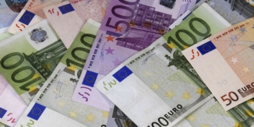 amcasinin-kasasinda-15-milyar-lira-buldu-euroya-cevrilemeyen-servetin-perde-arkasi-vcu3yQve.jpg
