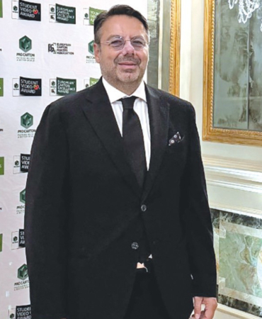 avrupada-kartonun-gelecegini-sekillendiren-liderlik-ve-sorumluluk-JbK9tDX9.jpg