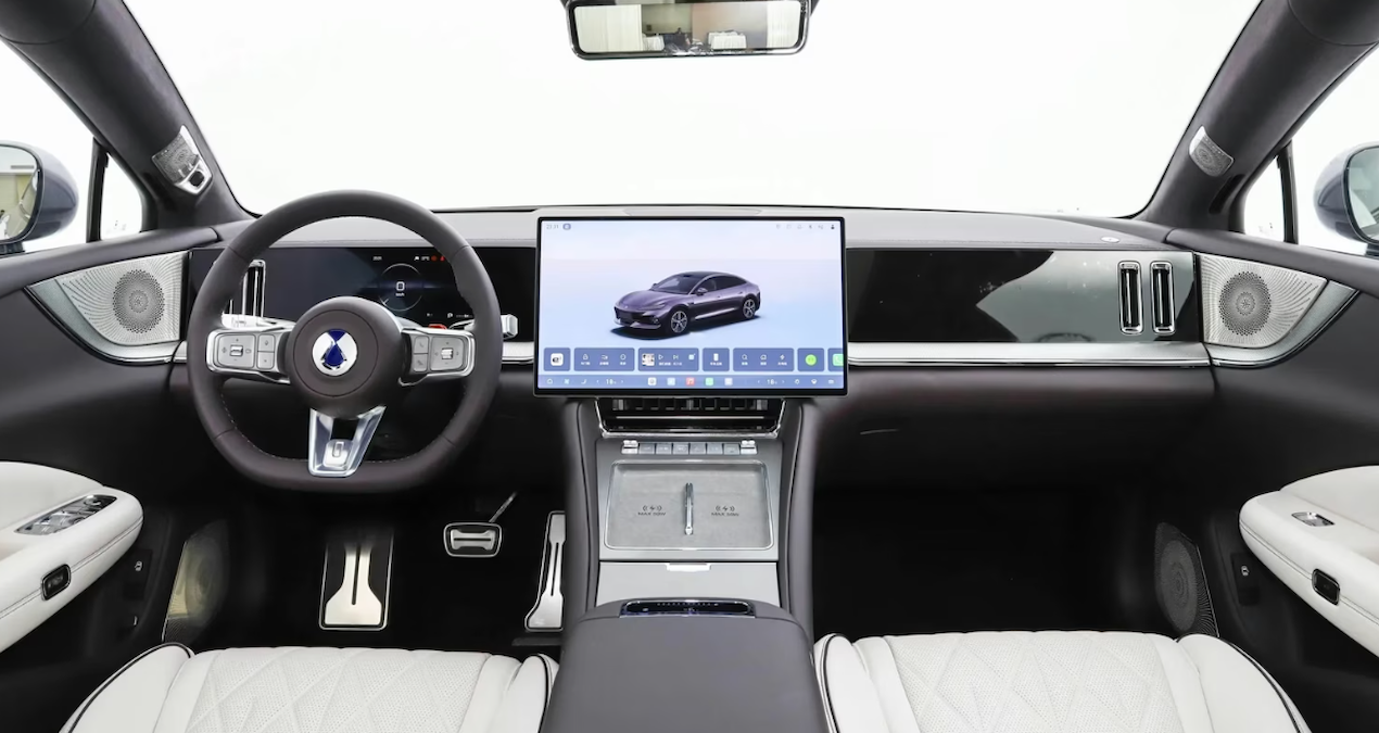 bydnin-luks-saldirisi-denza-z9s-ile-1100-kmlik-elektrikli-devrim-cStjP7ZS.jpg