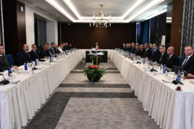 cumhurbaskanligi-savunma-sanayii-baskanligi-kaan-milli-muharip-ucak-programi-calismalari-degerlendirme-toplantisi-uQFWWKXG.jpg