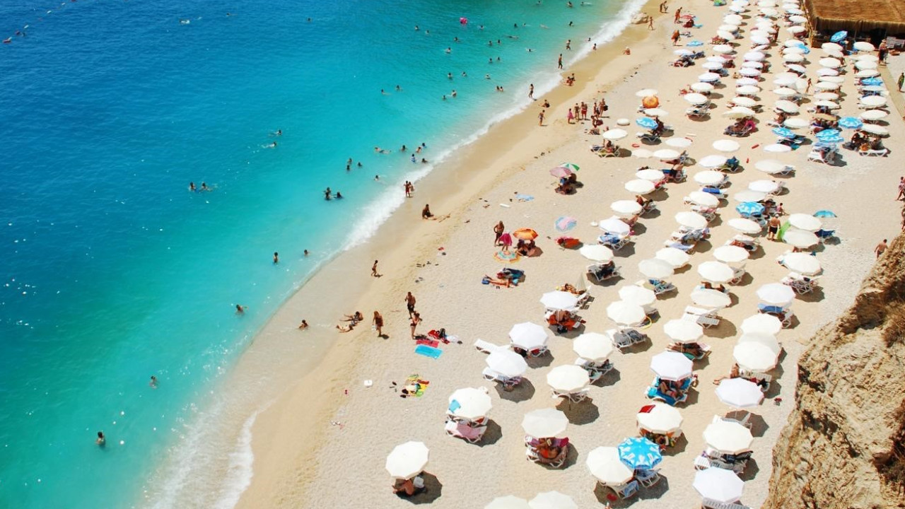 deniz-surdurulebilirlik-ve-sapka-turkiyeye-gelen-prestijli-turizm-zaferi-YTEn95E4.jpg