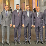 denizliden-dunyaya-deger-katan-dogal-tas-basarisi-RTmaqCPB.jpg