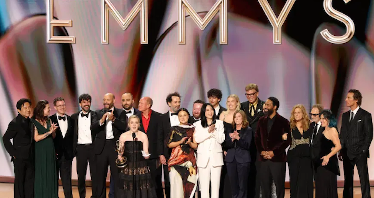 emmy-gecesinin-surprizleri-kurgu-kahkaha-ve-tarihe-gecen-anlar-W1AFLvbY.jpg