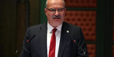 is-dunyasi-icin-iklim-eylemi-yenilik-ve-sorumlulukla-gelecegi-insa-etmek-3D4P1l4O.jpg