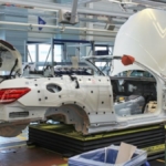 mercedesin-almanyadaki-gelecegi-calisma-saatlerinden-fabrika-kapisina-kadar-hamleler-PqFOVDp8.jpg