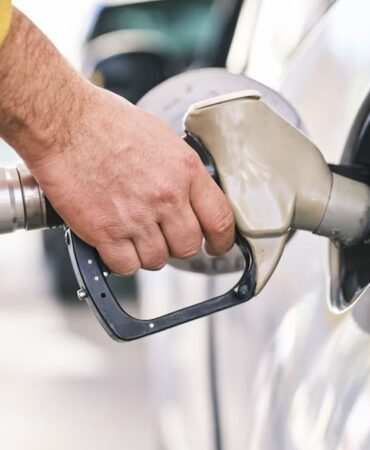 motorine-beklenen-zam-ve-kuresel-etkenler-yWGgp4fG.jpg