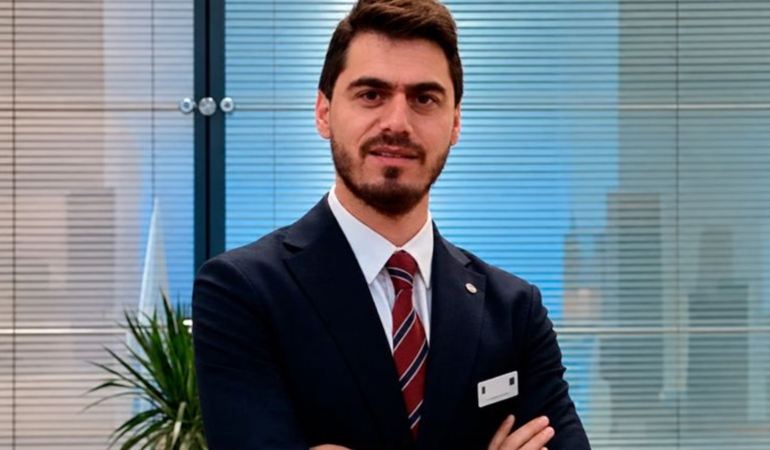 Özata Denizcilik’te İstifa ve Bağlantılar