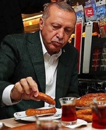 simit-ve-cayla-gecim-hesabi-zorluyor-Gv7TL2WK.jpg