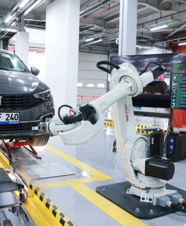 turka-ve-altinay-is-birligiyle-yerli-robotik-sistemlerle-yeni-nesil-arac-muayenesi-6e3r84sB.jpg