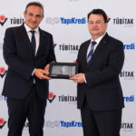 yapi-kredi-ile-tubitak-bilgem-ortakligiyla-gelistirilen-yerli-dirak-payment-hsm-bankacilikta-kullanima-sunuldu-IgHyhG87.jpg