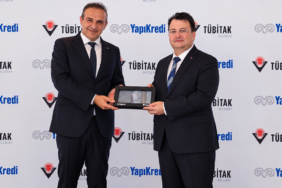 yapi-kredi-ile-tubitak-bilgem-ortakligiyla-gelistirilen-yerli-dirak-payment-hsm-bankacilikta-kullanima-sunuldu-IgHyhG87.jpg