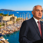 bakan-ersoy-duyurdu-olumsuzluklara-ragmen-turizm-gelirlerinde-rekor-geldi-2nL13JIn.jpg