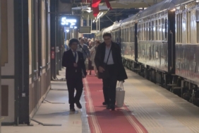 dogu-ekspresinin-istanbul-aski-bakirkoyde-tren-gulus-ve-kemerler-dRG2SRw8.jpg