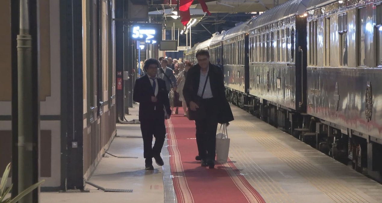 dogu-ekspresinin-istanbul-aski-bakirkoyde-tren-gulus-ve-kemerler-dRG2SRw8.jpg