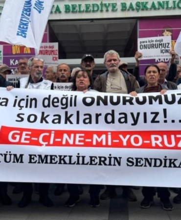 emeklilerin-sokak-tepkisi-onur-ve-gecim-mucadelesi-vPDZpsGv.jpg