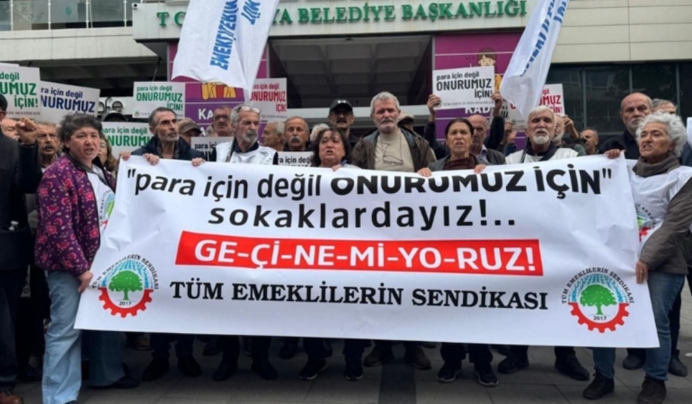 Emeklilerin Sokak Tepkisi: Onur ve Geçim Mücadelesi
