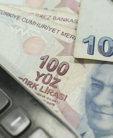 hazineden-2027-icin-dev-finansman-plani-faiz-odemeleri-39-trilyon-lirayi-asacak-MiZIhtEt.jpg