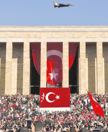 is-dunyasindancumhuriyet-bayrami-mesaji-daha-mureffeh-bir-turkiye-icin-calisiyoruz-POXvYMJh.jpg