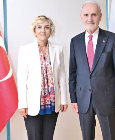 istanbul-turizmini-guclendirmek-gelir-odakli-bir-donusum-cagrisi-UIUEwnxy.jpg