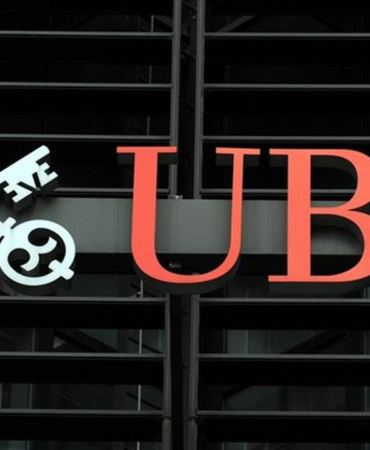 isvicre-bankaciliginda-12-bin-kisilik-is-alarmi-ubs-ulkeyi-terk-edebilir-iylHZERT.jpg