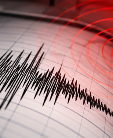 italyada-korkutan-deprem-sicilya-aciklarinda-pes-pese-sarsintilar-yZvQ2uGu.jpg