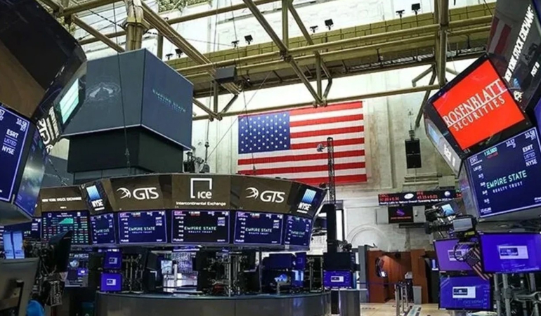 New York borsası karışık seyirle açıldı